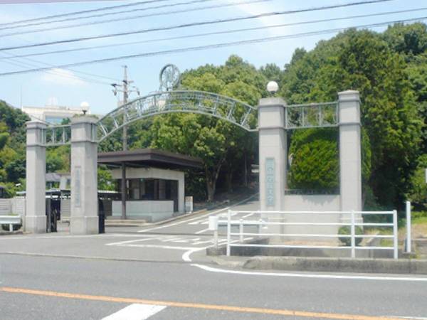 大学・短大　岡山学院大学（大学・短大）まで450m