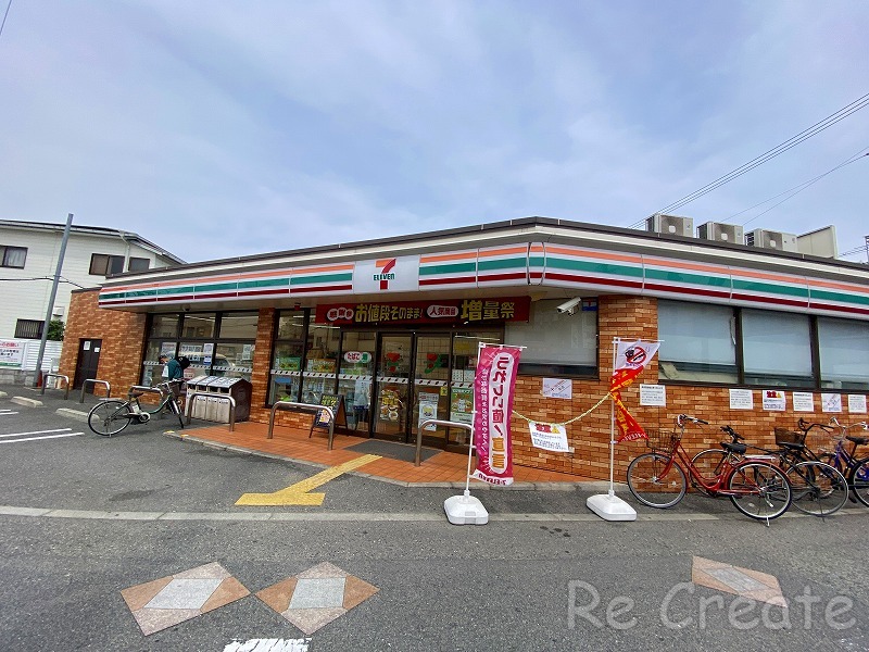 コンビニ　セブンイレブン大阪桃谷3丁目店（コンビニ）まで142m