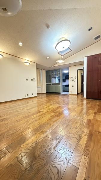 クレール和幸の居間写真