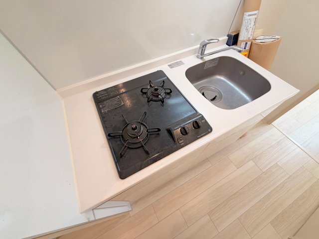 キッチン　システムキッチン：2口コンログリル