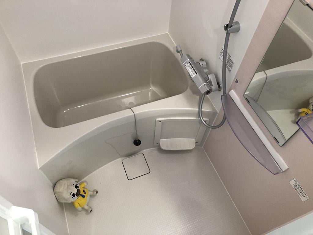 クレストタップ神戸湊町ノアールの風呂写真