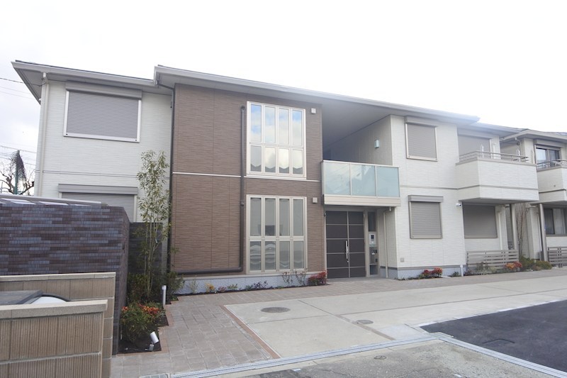 建物外観　プリムローズくずはIII番館