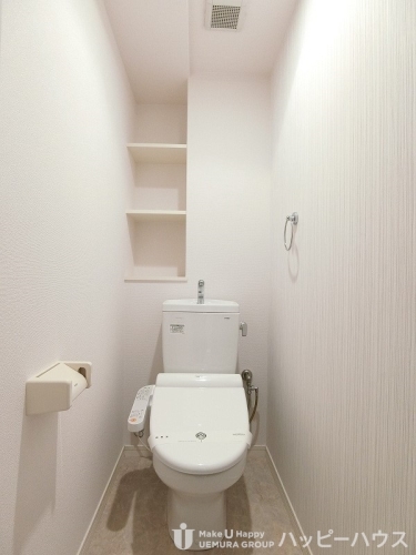 トイレ　※同タイプ別部屋のため、参考画像です。