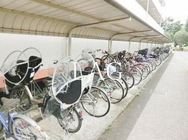ファミール井荻の外観写真