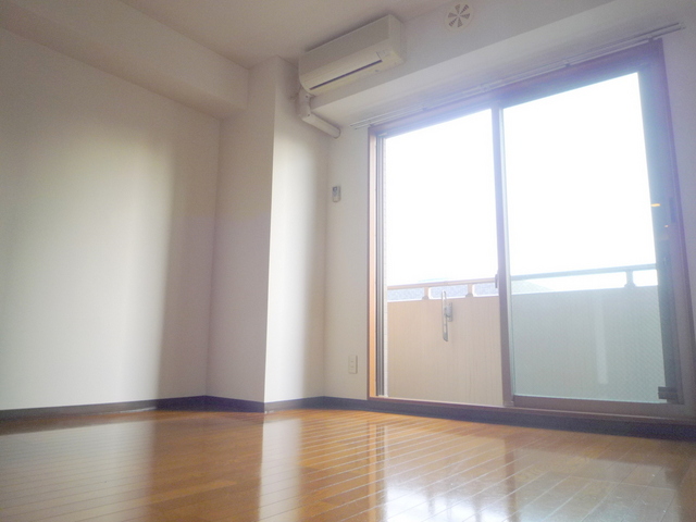 居室・リビング　★フローリングのキレイなお部屋★