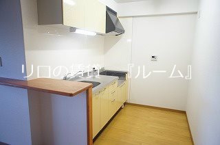 【福岡市博多区浦田のマンションのキッチン】