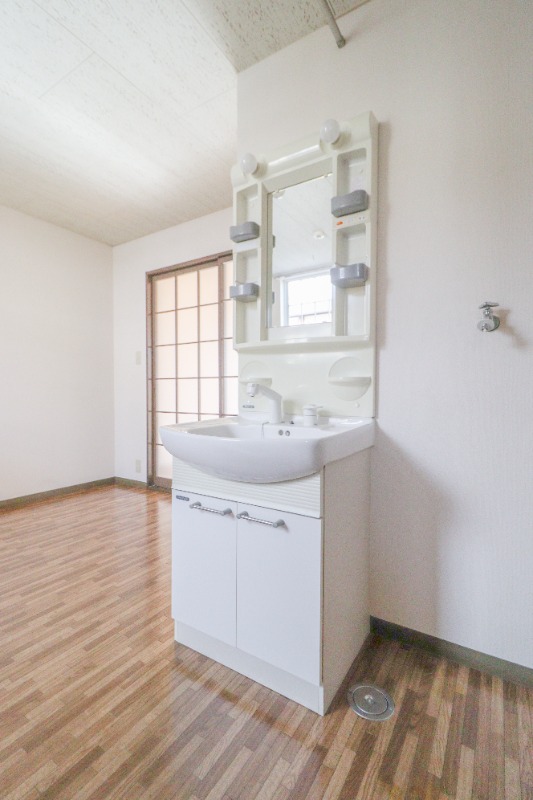 洗面設備　図面と現状に相違がある場合には現状を優先