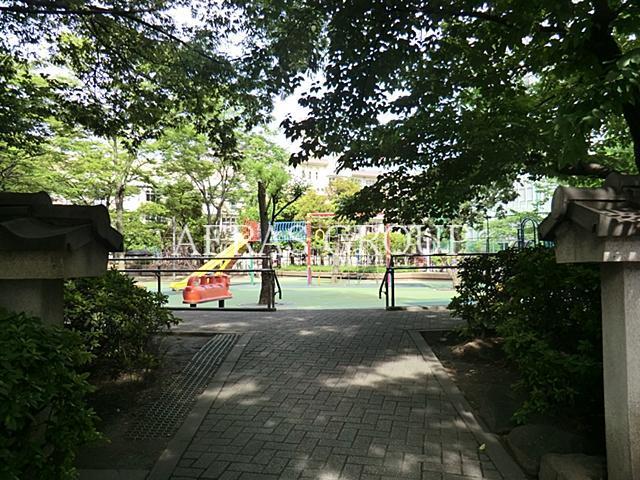 【リガーレ日本橋人形町の公園】