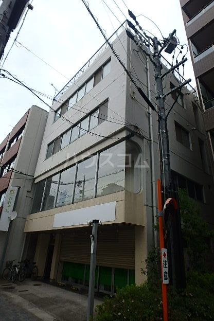 名古屋市北区山田のマンションの建物外観