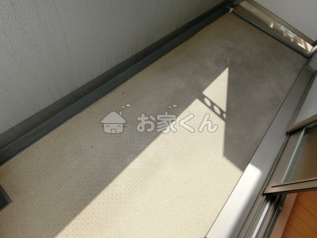 【神戸市須磨区前池町のマンションのバルコニー】