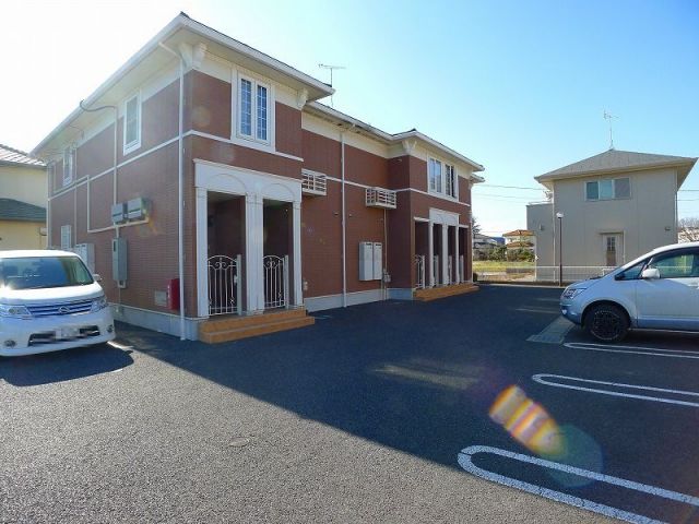 エルヴェールＡの建物外観