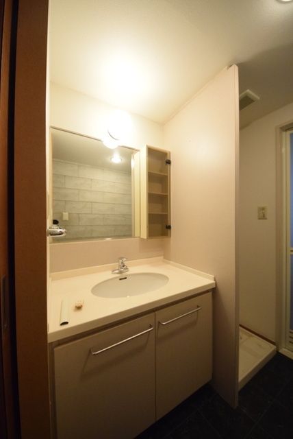 洗面設備　★お部屋探しは株式会社タウンハウジング東京まで★