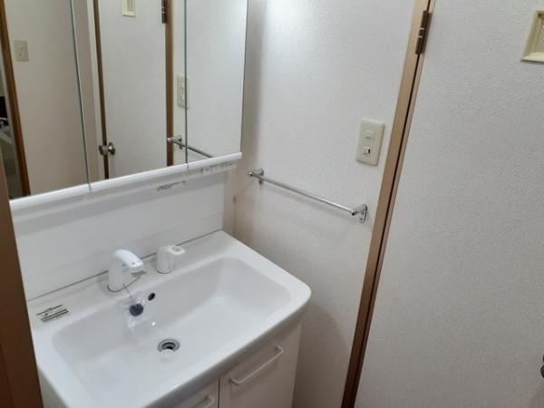 洗面設備　シャンプードレッサー！