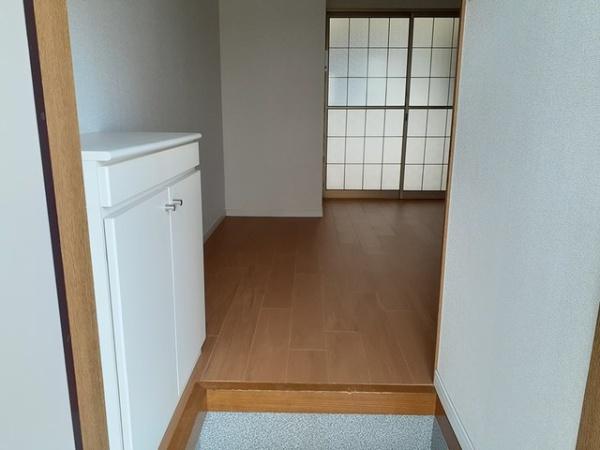 玄関　シューズボックス！