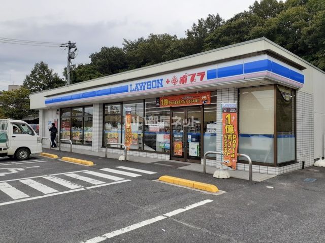コンビニ　ローソン・ポプラ 米子道笑町四丁目店（コンビニ）まで679m