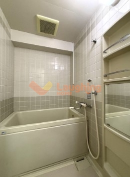 バス・シャワールーム　きれいなお風呂です