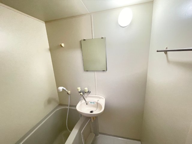 洗面設備　洗面台があります。