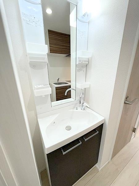 洗面設備　洗面化粧台