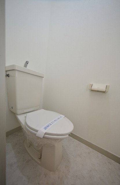 トイレ　清潔感のあるトイレです