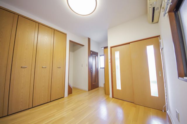 居室・リビング　1F洋室4.5帖