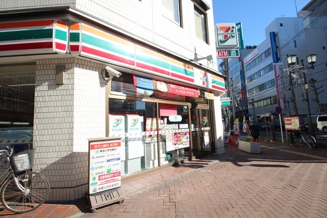 コンビニ　セブンイレブン（コンビニ）まで1500m