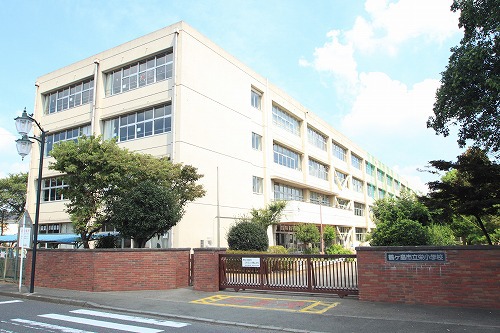 小学校　鶴ケ島市立栄小学校（小学校）まで112m