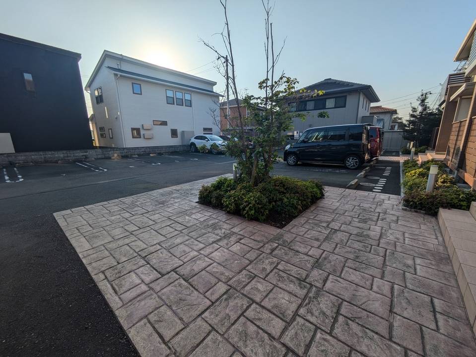 駐車場　駐車場