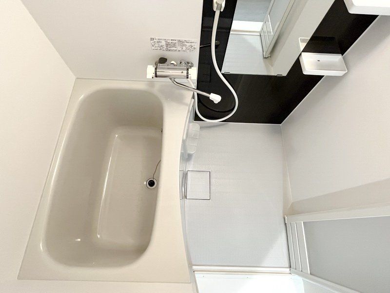 バス・シャワールーム　バス