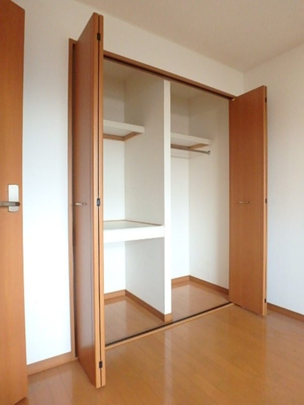 収納　図面と現状に相違がある場合には現状を優先