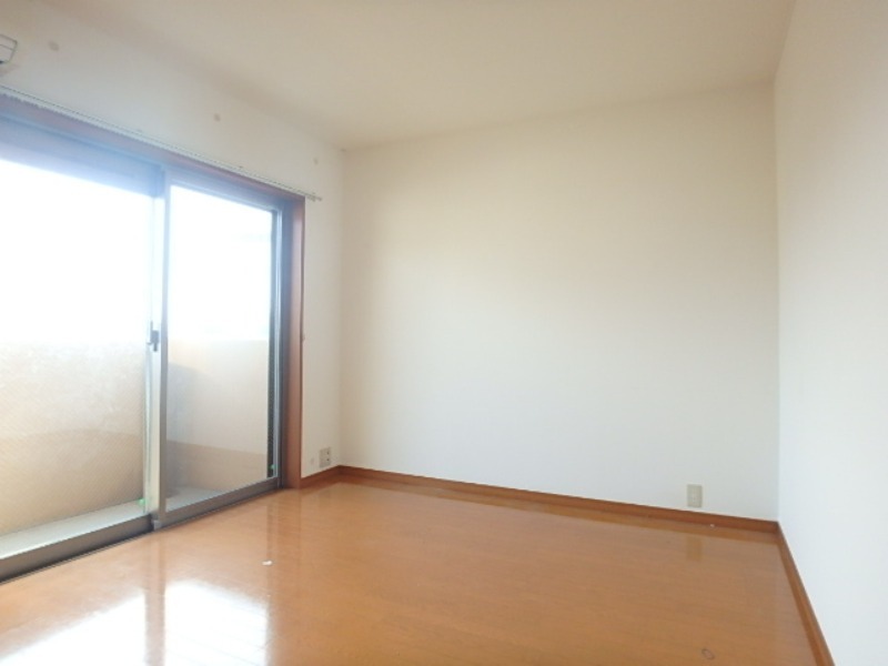 居室・リビング　図面と現状に相違がある場合には現状を優先