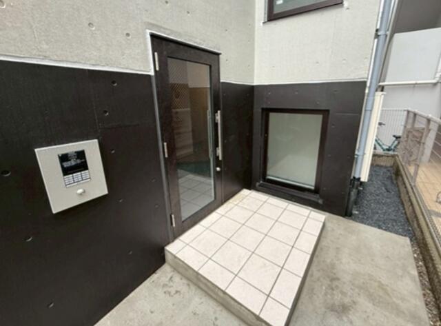 エントランス　?