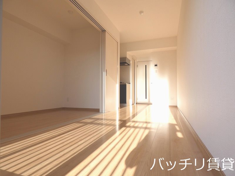 居室・リビング　画像は別号室タイプの為、現状を優先いたします