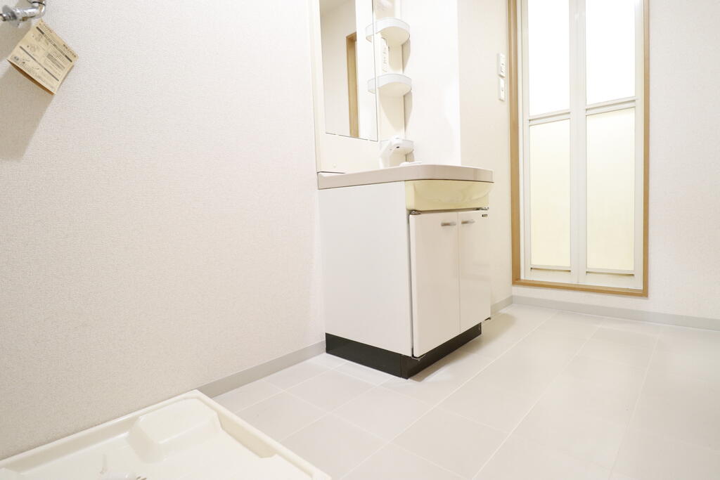 洗面設備　独立洗面台です♪