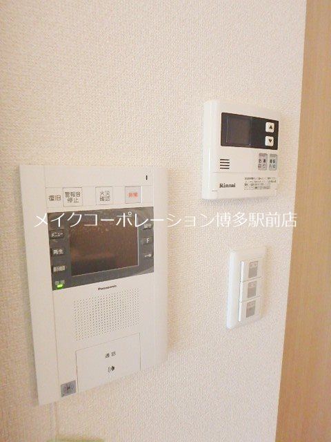 セキュリティ　同物件別部屋引用・現状優先です♪