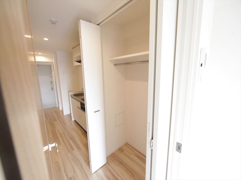 収納　クローゼット（収納充実してます）