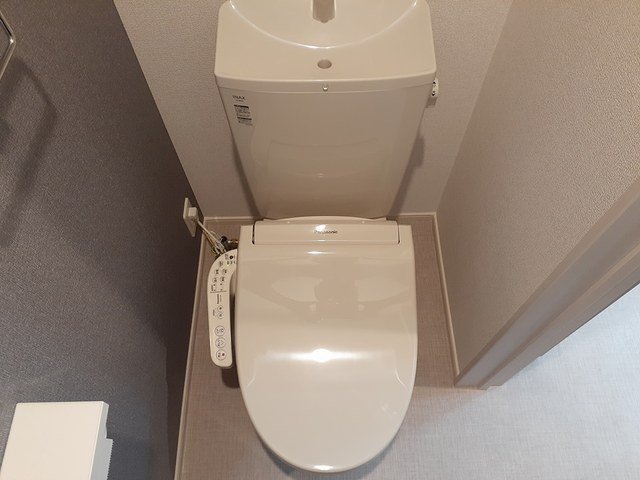トイレ　ゆったりとした空間のトイレです