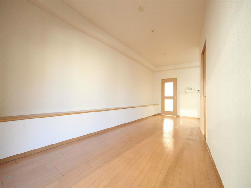 居室・リビング　ＬＤＫ15.22帖　エアコン付