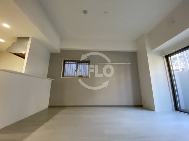 居室・リビング　ルアナ北梅田　リビング