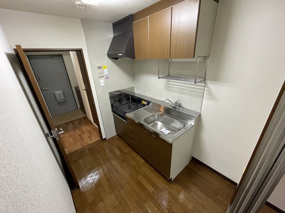 キッチン　※別部屋の写真です