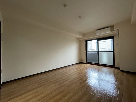 居室・リビング　※別部屋の写真です