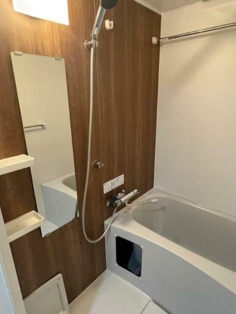 バス・シャワールーム　バスルーム