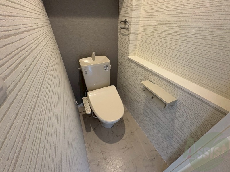 トイレ　トイレです。ウォシュレット付を探している方、おすすめです。