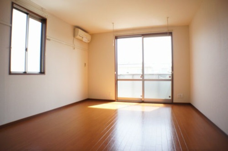 居室・リビング　図面と現状に相違がある場合には現状を優先