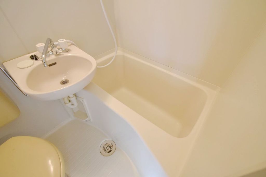 バス・シャワールーム　バス