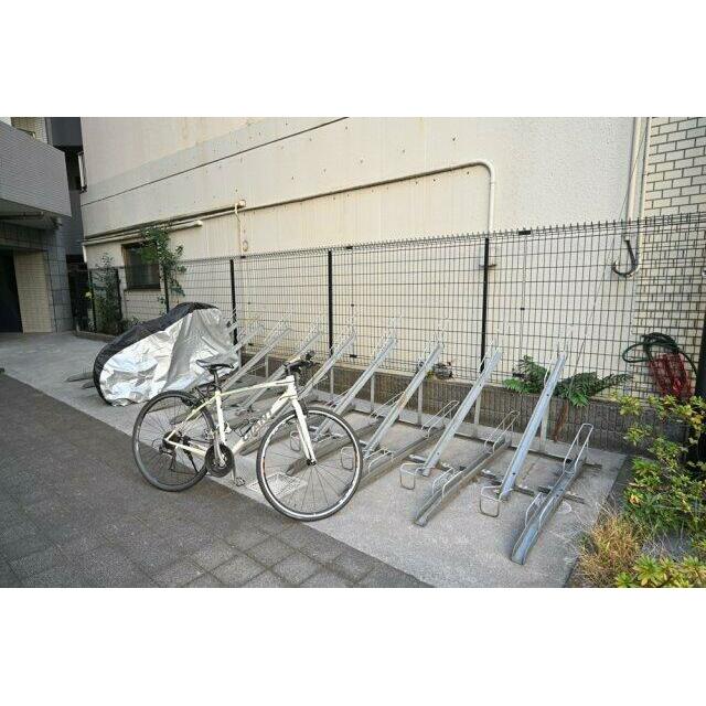駐車場　駐輪場