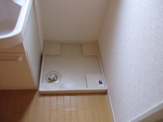 洗面設備　★室内洗濯機置場です★