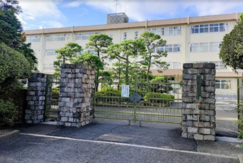 高校・高専　岡山県立倉敷青陵高校（高校・高専）まで927m