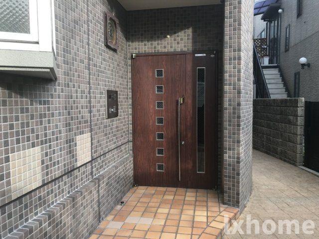 エントランス　建物の内部です