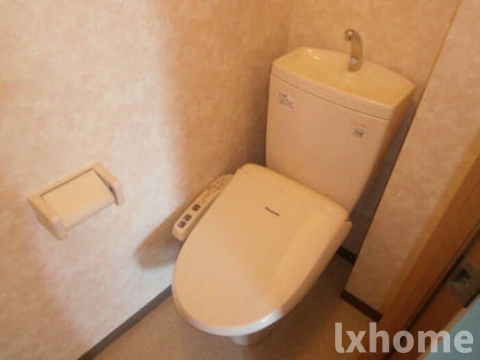 トイレ　シンプルで使いやすいトイレです