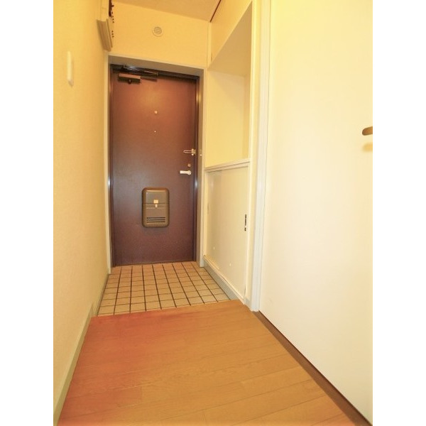 玄関　☆他号室参考写真☆